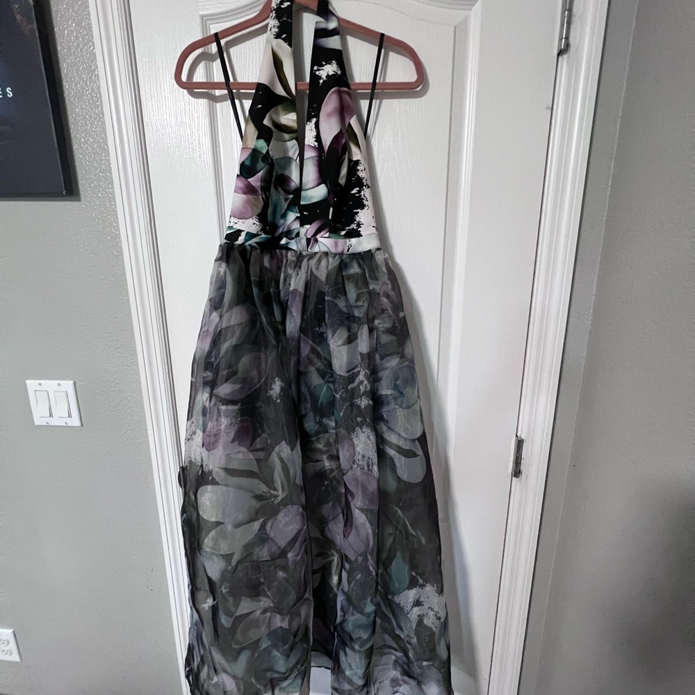Bebe dress